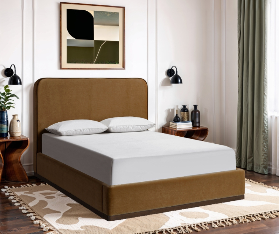 Rava Velvet Upholstered Bed