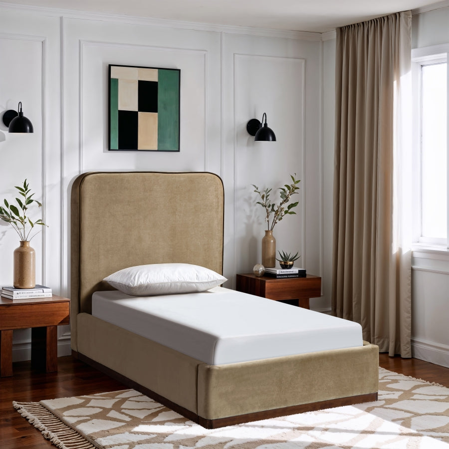 Rava Velvet Upholstered Bed
