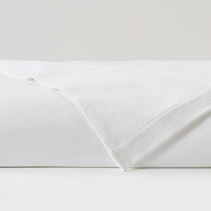Carrara Coverlet & Shams